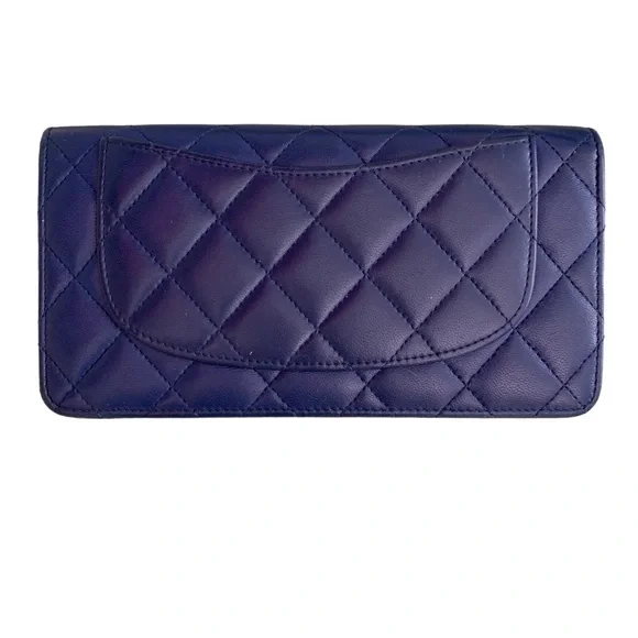 CHANEL Blue Quilted Calfskin Flap Bifold Wallet - Picture 5 of 15